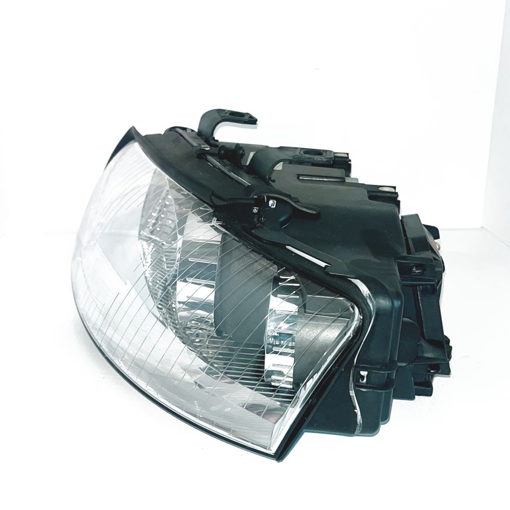 Faro anteriore sinistro per Audi A4/Avant/S4/Quattro (2001-2005) - immagine 2