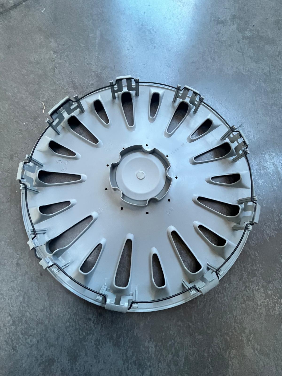 Copricerchio Volkswagen EOS / Passat - immagine 4